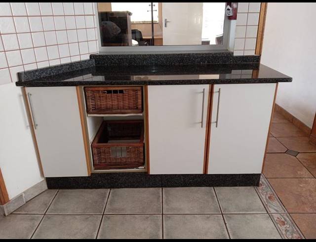 4 BEDROOM HOUSE FOR SALE IN KRUGERSDORP